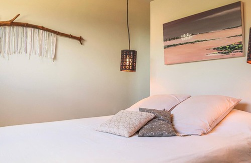 Bagnols-sur-Ceze House | Look forward to your comfortable vacation in this beautiful and spacious vacation home with swimming