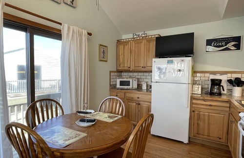 Hatteras Condo | Looking for a cool and calm get-a-way? Ocean Odyssey is just the ticket!