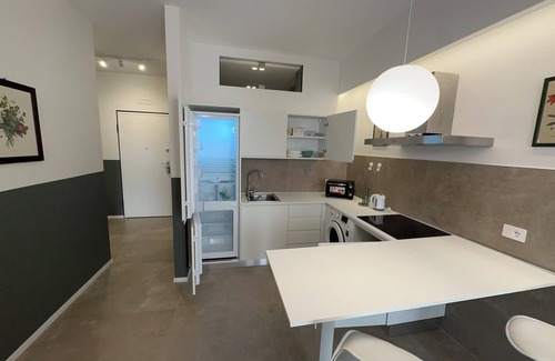 Trani Apartment | Looking for relaxation, comfort and a strategic location? Luca's Home is the ideal choice!