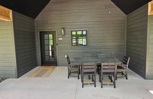 Webster Cabin | Loon Landing on Benoit Lake