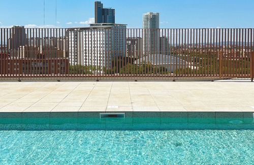 Burjasot House | Loop Homes Tower Burjassot Hotel