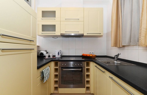 Terezvaros Apartment | Lord Residence