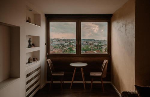 Vozdovac Apartment | Loronobeo.forest