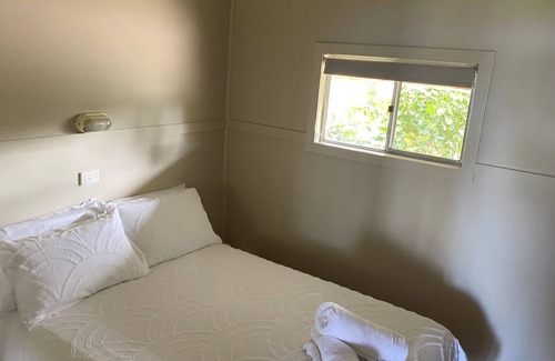 Shoalhaven Heads Cabin | Lorsens on the River - Cabin 2