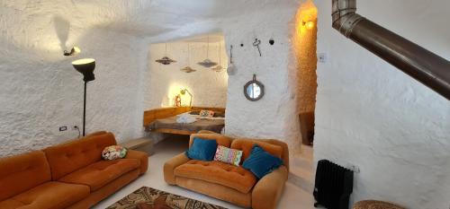 Galdar Ski Chalet | Los Andenes Cave