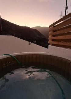 Galdar Ski Chalet | Los Andenes Cave