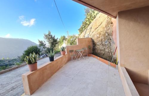 Galdar Ski Chalet | Los Andenes Nest