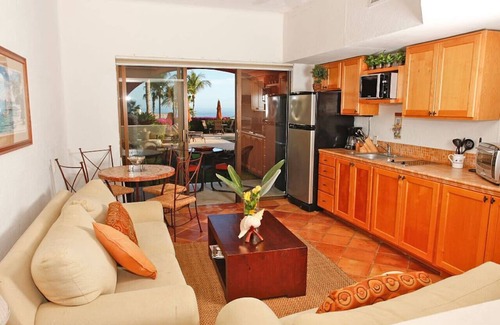 San Jose del Cabo Condo | Los Cabos, peaceful condo ground level