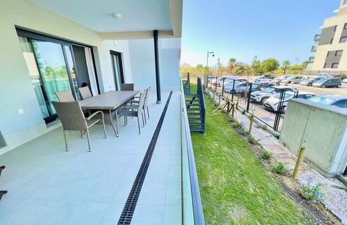 Ayamonte Apartment | Los Camaleones, bajo