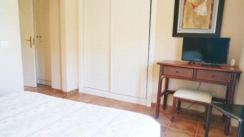 Ayamonte Apartment | Los Cisnes by Ĥ