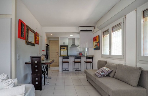 Passeig Maritim Apartment | Los Globos Studio by Hello Homes Sitges