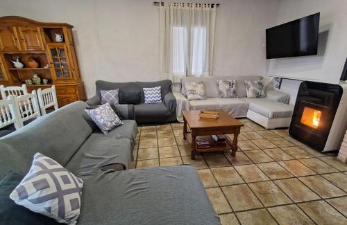 Urda House | Los Laureles Casa Rural