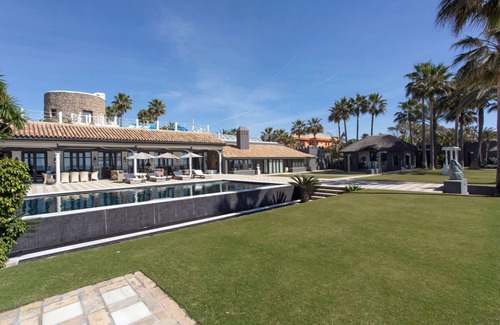 Marbella Villa | Los Monteros Luxury Villa