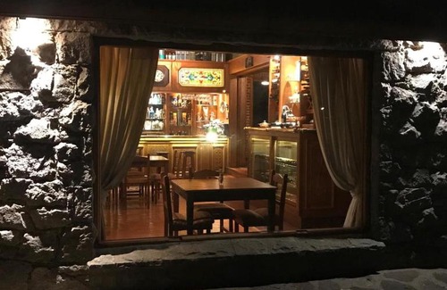 Bosque Peralta Ramos Hotel | Los Nobles Hostal de Bosque