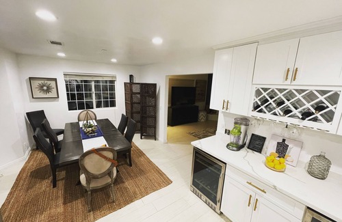 Los Olivos House | Los Olivos Stunner! Walk downtown, cowboy pool, hot tub, fire pit