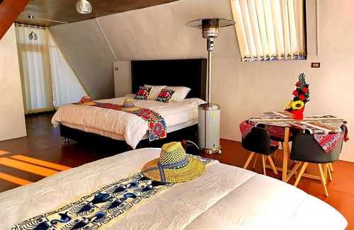 Puno Cabin | Los Uros Lodging