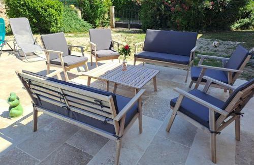 Damazan House | Lot et Garonne Gîte en campagne pour 6 personnes Piscine et jardin