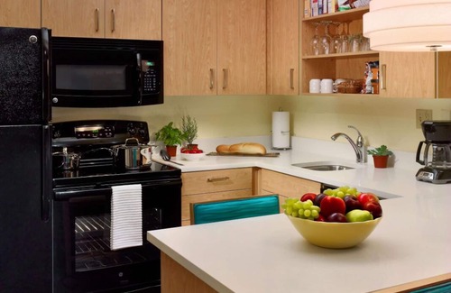 Dublin Apartment | Lots of Leisurely Activities! Spacious Unit w/ Free Parking, Pets Allowed
