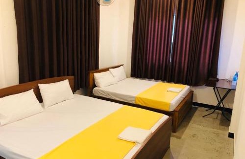 Ibbagamuwa Hotel | Lotus cool hotel and restaurant