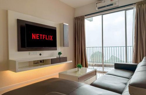 Larut Apartment | Lotus Lake Sanctuary Homestay Taiping With Netflix -1 Carpark