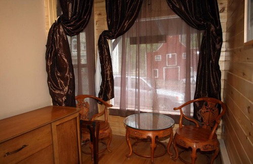 Ouray Apartment | Lotus Mountain Suites - The Gallery Condo