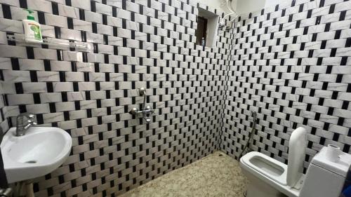 Pushkar Apartment | Lotus of Creation
