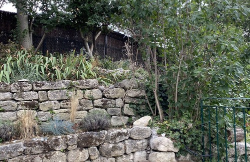 Mormoiron House | Loucacia, Village House, With its Pond at the Foot of Ventoux