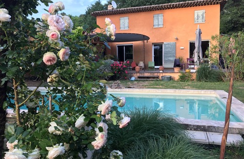 Cadenet House | Lourmarin Luberon villa with pool