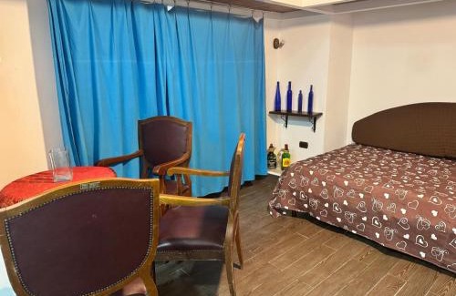 Historical Center Apartment | Love boat short let