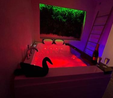 Barr Apartment | Love Room: Parenthese romantique