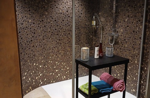 Ales Other | Love Room, Room with jacuzzi and hammam, Gite in ALES