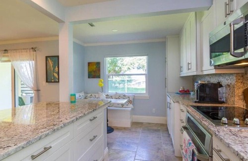 Anna Maria Apartment | Love Shack on the Water Most desirable location on AMI