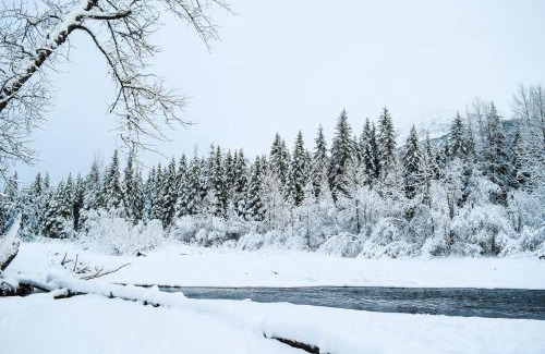 Alyeska Hotel | Loveland Cottage