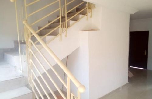 Abidjan House | Lovely 1-Bed duplex house