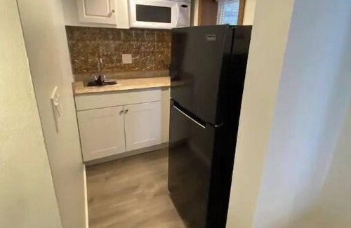 Hampton Apartment | lovely 1-bedroom apartment with pool unit 1A