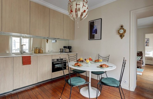 Saint-Germain-des-Pres Apartment | Lovely 1BR in the Heart of St Germain - Pont Neuf