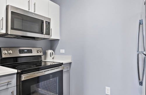 Everett Apartment | Lovely 1BR Near Encore Boston 6483