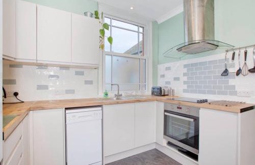 Colyton Apartment | Lovely 2-Bed Apartment Colyton, nr. Jurassic Coast