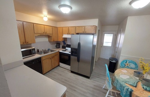 Killeen Apartment | Lovely 2-bedroom apartment with fenced yard.