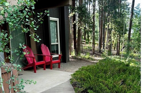 Winter Park Condo | Lovely 2-bedroom condo nestled in lodgepole pines in downtown Winter Park