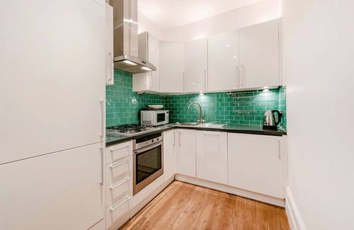 Chelsea Apartment | Lovely 2 bedrooms flat in the heart of Chelsea {BC1}