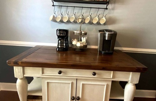 Northeast Pensacola House | Lovely 3 Bedrm/2 Full Bath Private Home w/Pool!