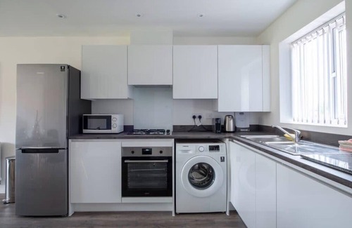 Derby House | Lovely 3 bedroom City Centre House with Garden