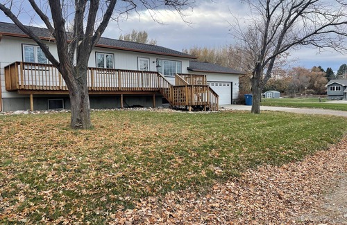 Lockwood House | Lovely 4-bedroom house in Lockwood with large yard and covered patio!