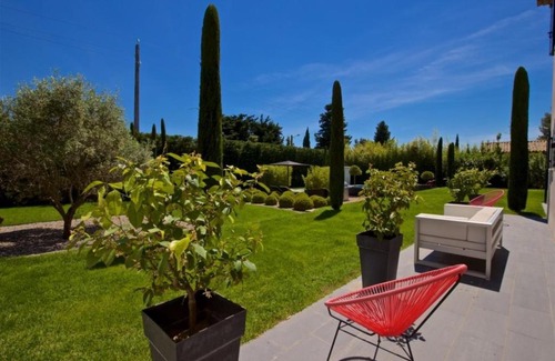Paradou Villa | Lovely 4 BR Villa with Private Pool and Beautiful Garden