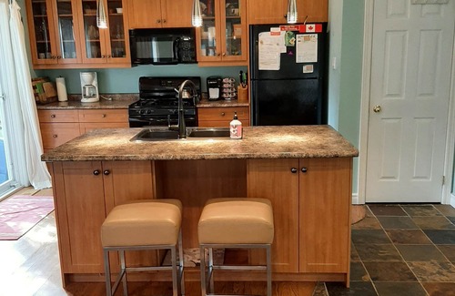 Wasaga Beach House | Lovely 4 season family home in Wasaga Beach