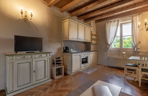 Strassoldo Apartment | Lovely apartment for 6 people with WIFI, A/C and TV