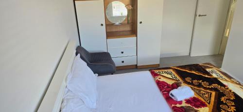 Hull House | Lovely accomodation for short and long stay