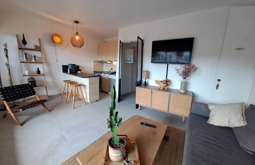 Port Cogolin Apartment | Lovely air-conditioned apartment for 4 people with terrace, located in Gassin
