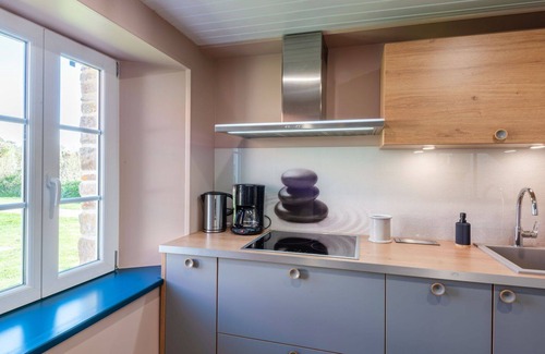 Creances Villa | Lovely apartment in villa for 4 people with WIFI, TV, terrace and pets allowed
